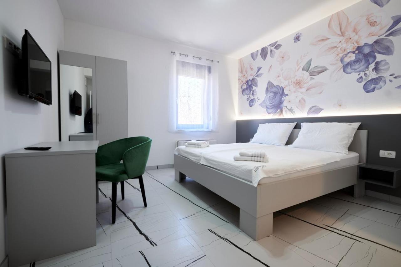 Marien Haus Hotel Károlyváros Kültér fotó
