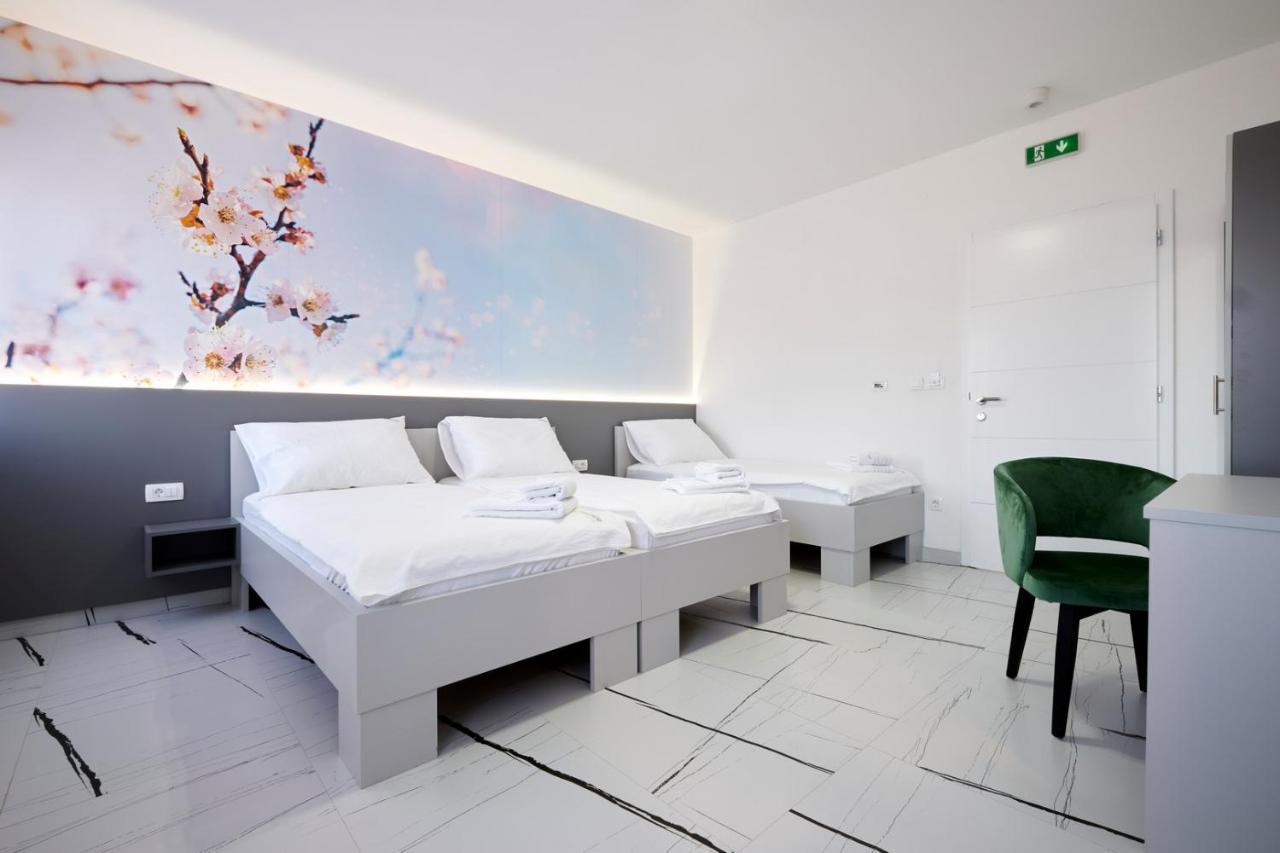 Marien Haus Hotel Károlyváros Kültér fotó